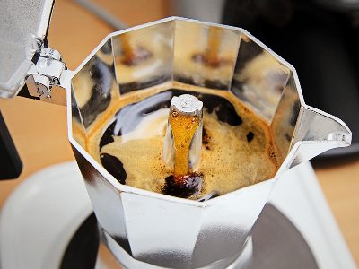 MOKA POT MANA YANG TERBAIK? | Otten Coffee